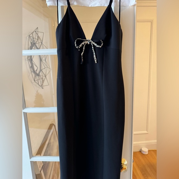 Cinq a sept Adele bow gown size 8 - excellent used condition - Picture 4 of 6